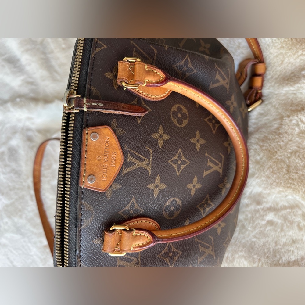 Louis Vuitton Turenne PM Monogram Women’s Bag - Picture 4 of 15